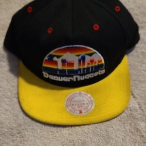Mitchell & Ness Black and Yellow Cap